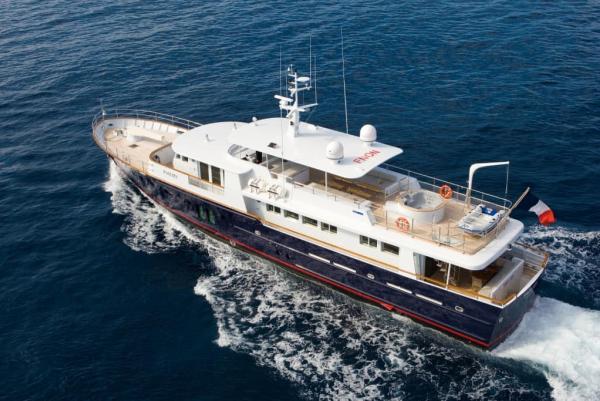 OCEA_yachts_Paolyre_2008-14.jpg