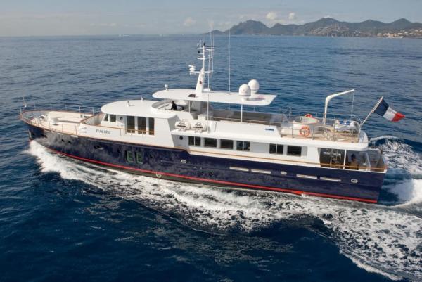 OCEA_yachts_Paolyre_2008-15.jpg